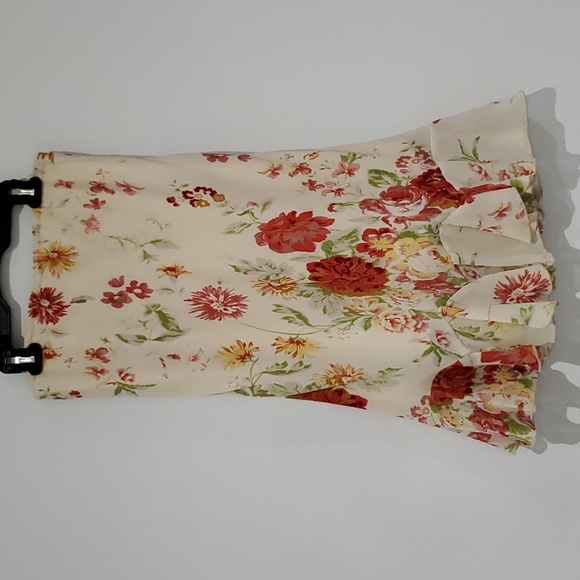 jessica petites Dresses & Skirts - JESSICA PETITES Vintage cream floral ruffled tulip hem skirt size XS